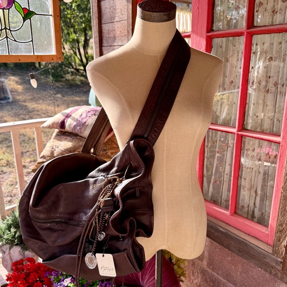 Free People Harlow Leather Bucket Backpack w/Coin & Pouch Bag Charm! - Picture 4 of 16